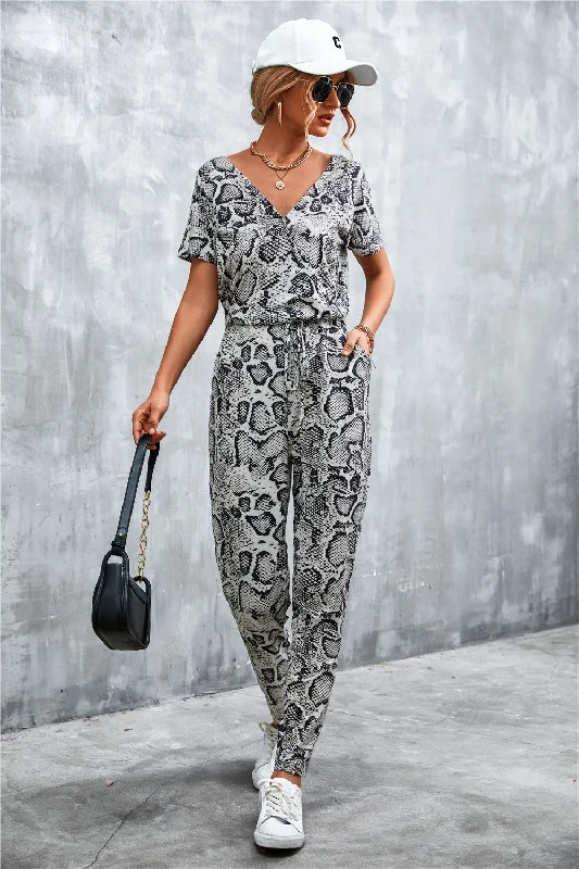 Gray/Snake Pattern