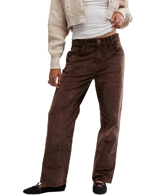 Risk Taker Cord Straight Jeans In Chocolate Scandinavian