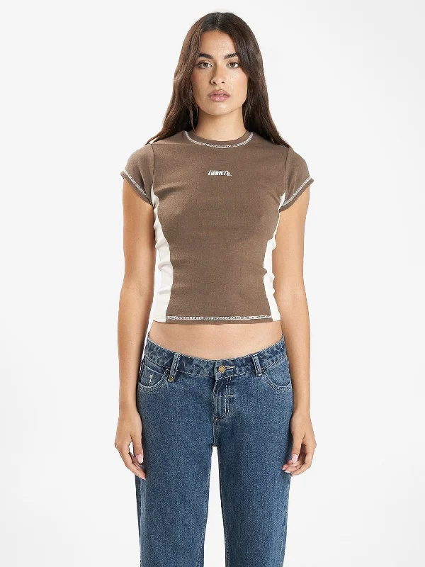 Snatch Club Tee - Canteen Monochromatic Office Style