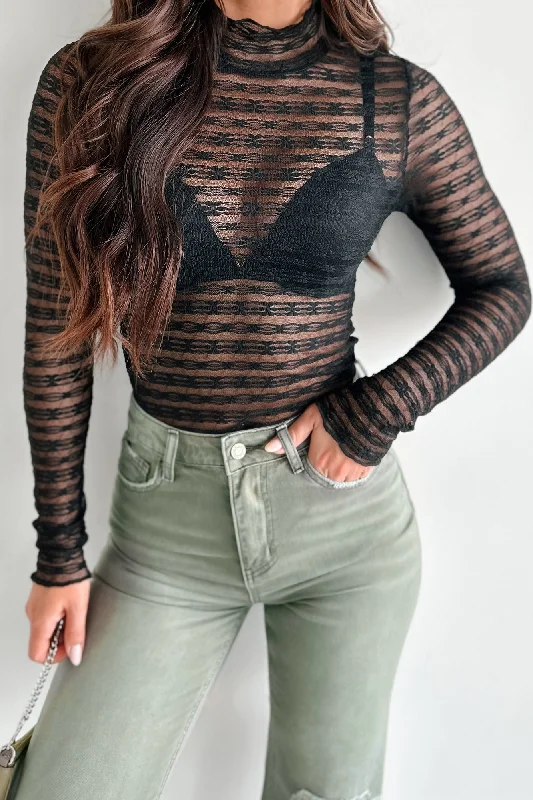 Mood Setter Lace Long Sleeve Top (Black) Relaxed Women's 